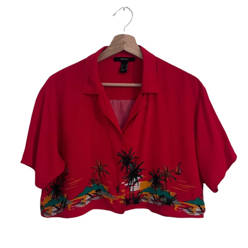 Forever 21 Cropped Hawaiian Shirt size Medium
